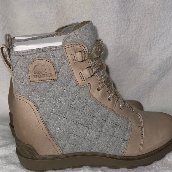 Sorel Women's Evie II Lace-Up Wedge Booties (NWB) - Picture 9 of 14